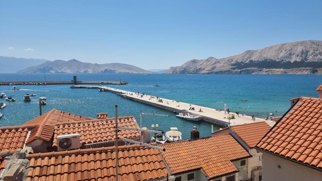 Apartment Igor With Balcony And Sea View Baška Extérieur photo