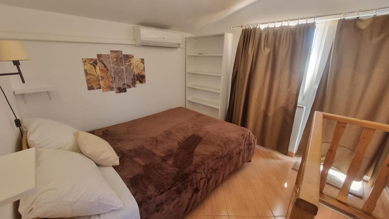 Apartment Igor With Balcony And Sea View Baška Extérieur photo